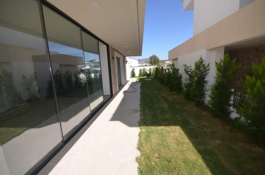 House in Calis